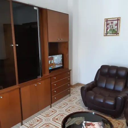 - Via Torriccelli, 19 Apartment *