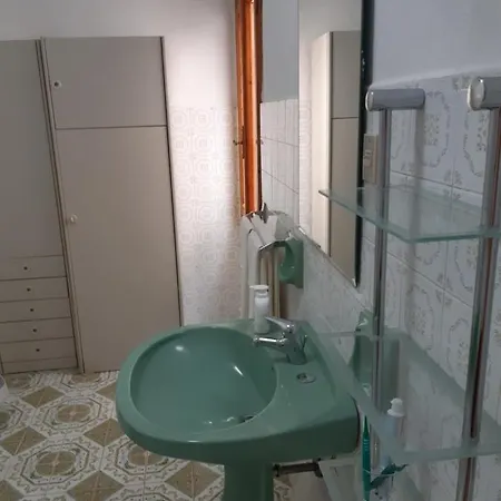 Apartment - Via Torriccelli, 19